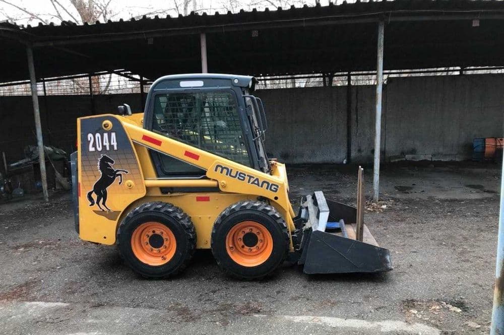 Послуги - оренда Бобкат Bobcat Бобкет Міні навантажувач Львів, фото 1